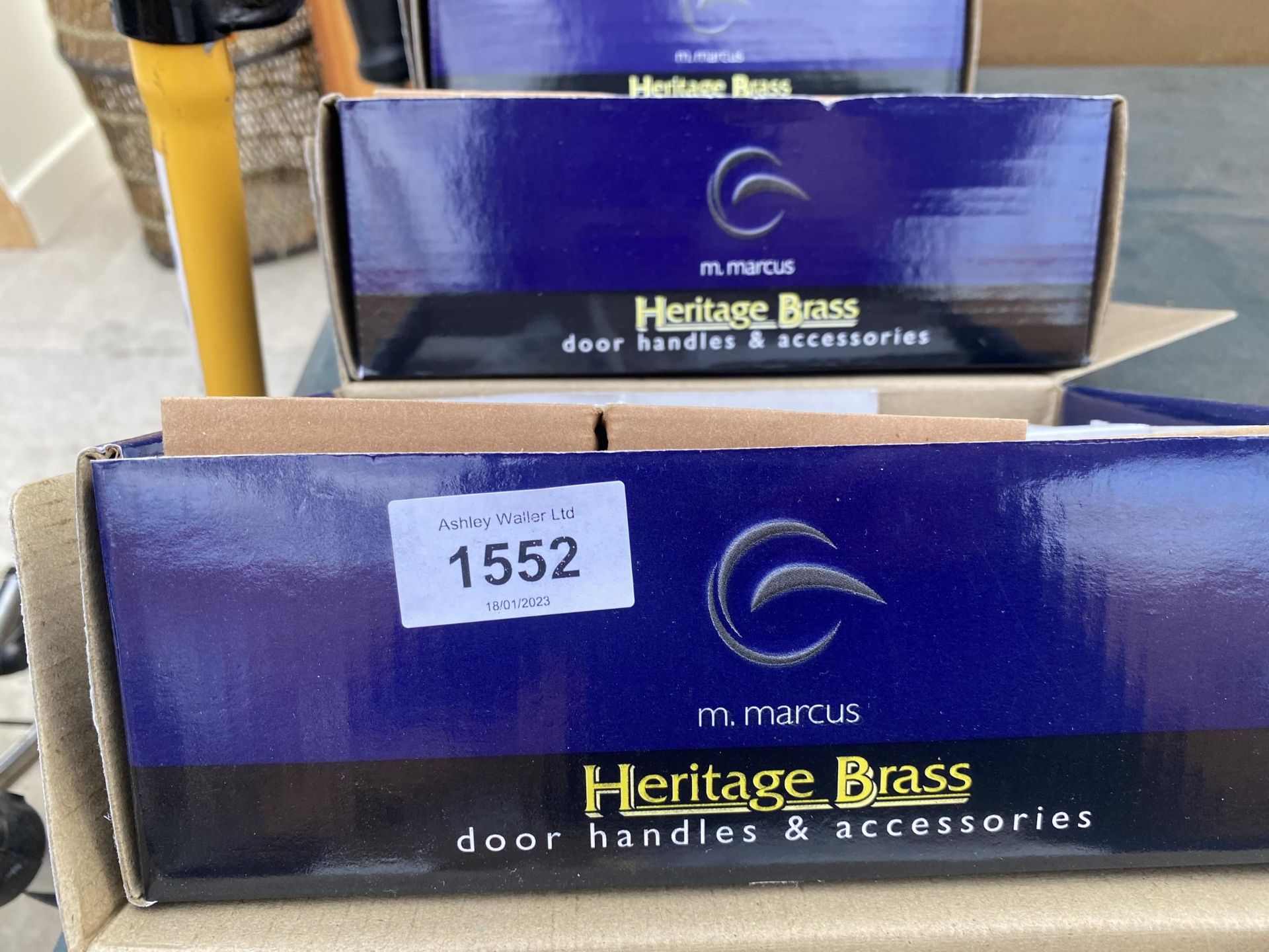 FOUR NEW AND BOXED HERITAGE BRASS DOOR HANDLES - Image 3 of 4