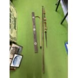 A LARGE VINTAGE SPIRIT LEVEL, A WALKING STICK, AFRICAN SPEAR AND A POLE WITH A HOOK ON THE END