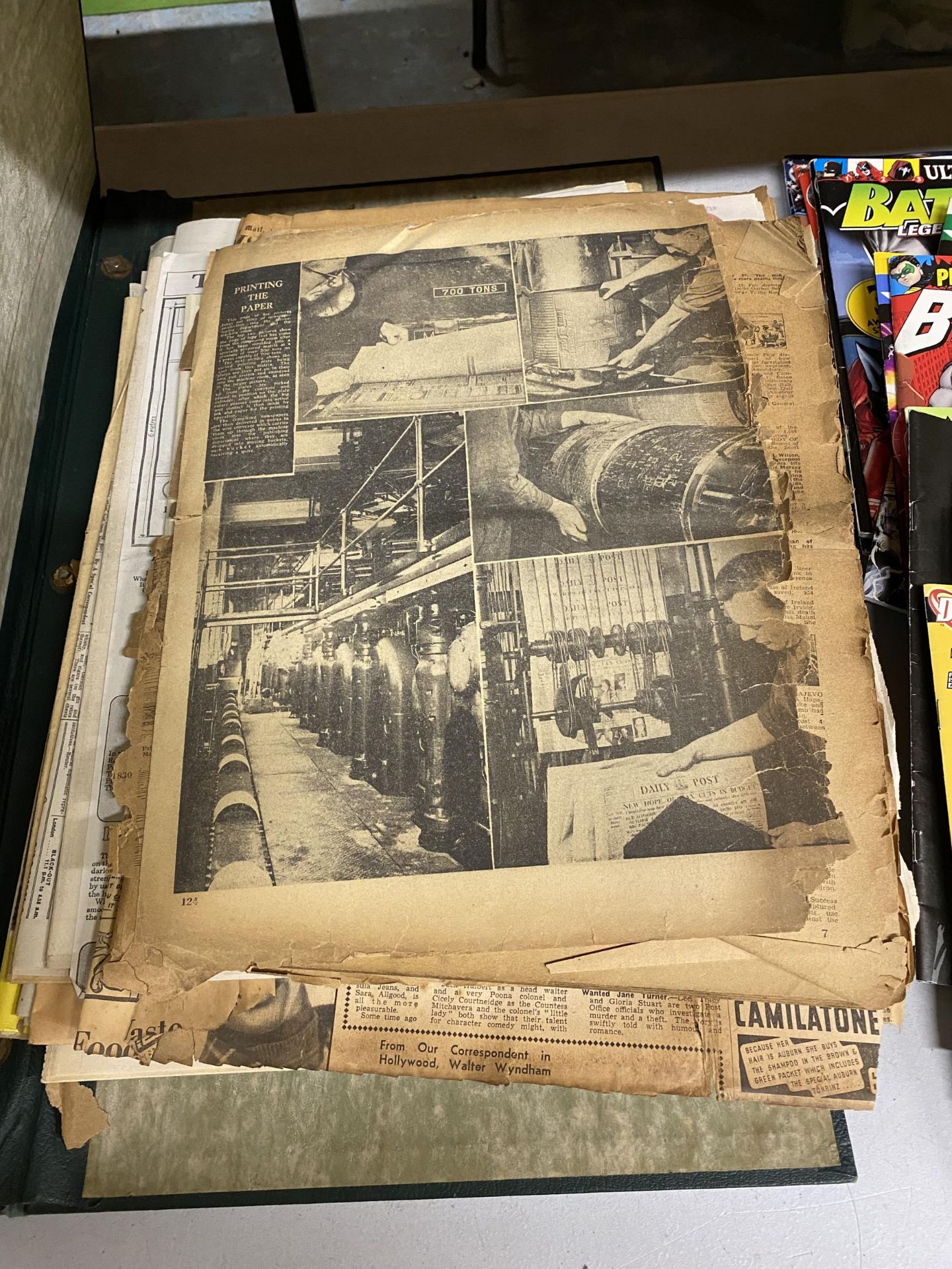 AN ALBUM CONTAINING A LARGE QUANTITY OF VINTAGE NEWSPAPERS - Image 2 of 3