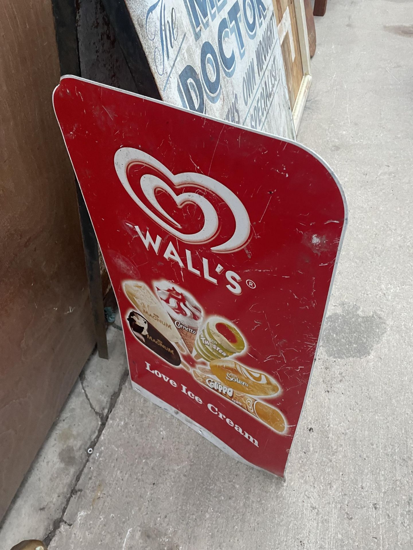 A METAL DOUBLE SIDED 'WALLS' ICE CREAM ADVERTISING SIGN - Image 4 of 4