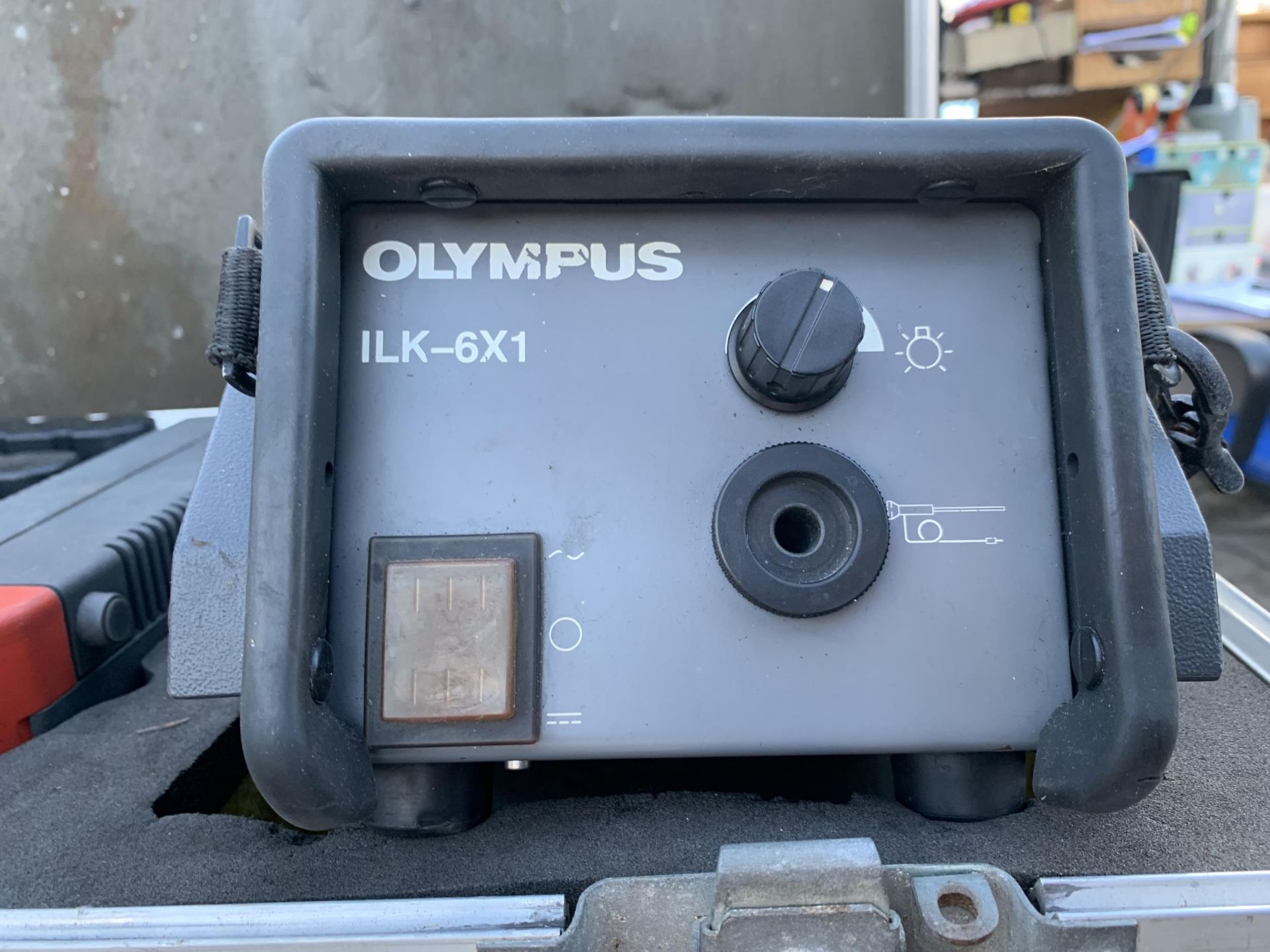 A CASED OLYMPUS INDUSTRIAL AUTORANGER AND BATTERIES - Image 4 of 4