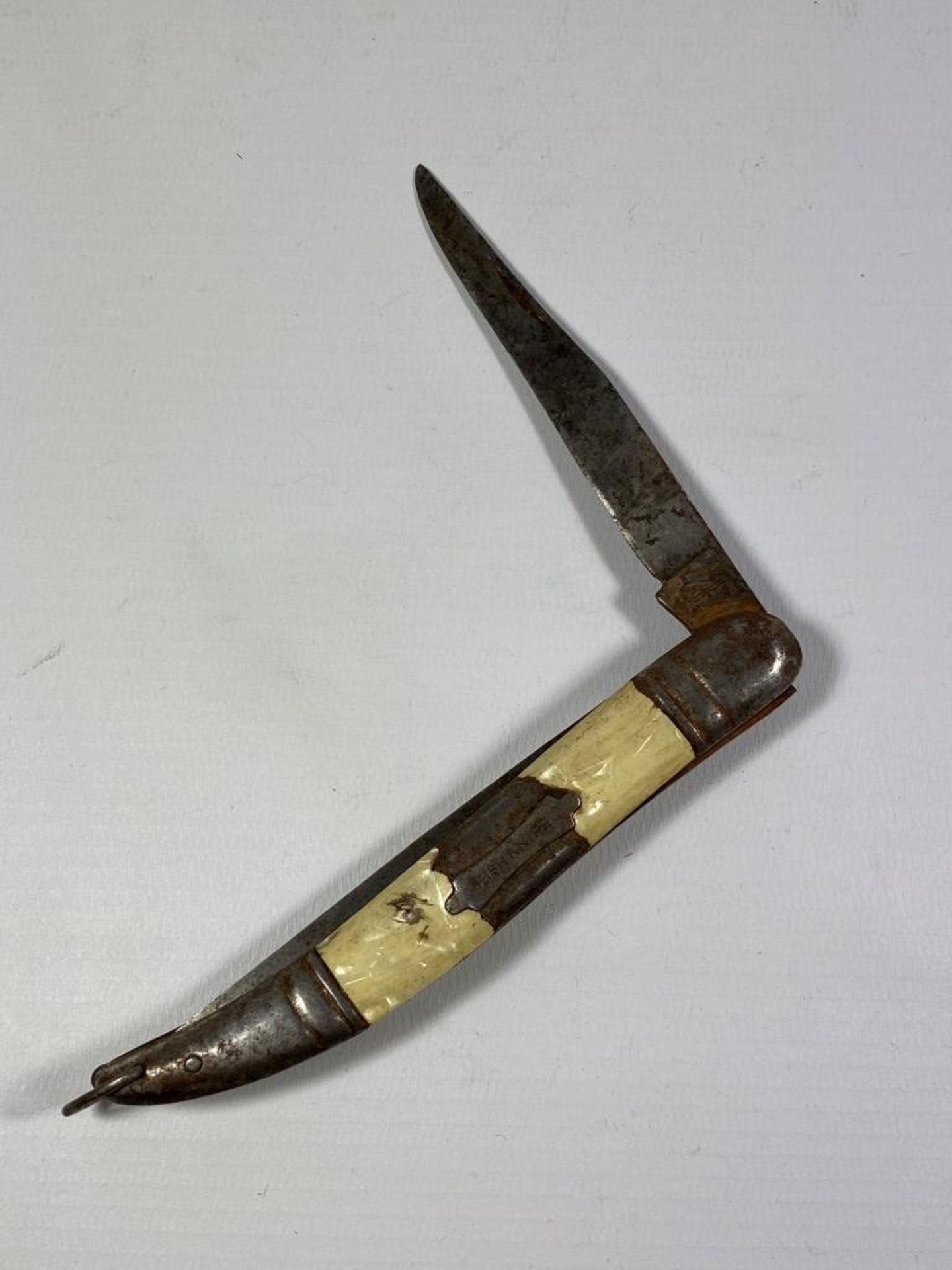 A VINTAGE SOLINGEN GERMAN PEN KNIFE