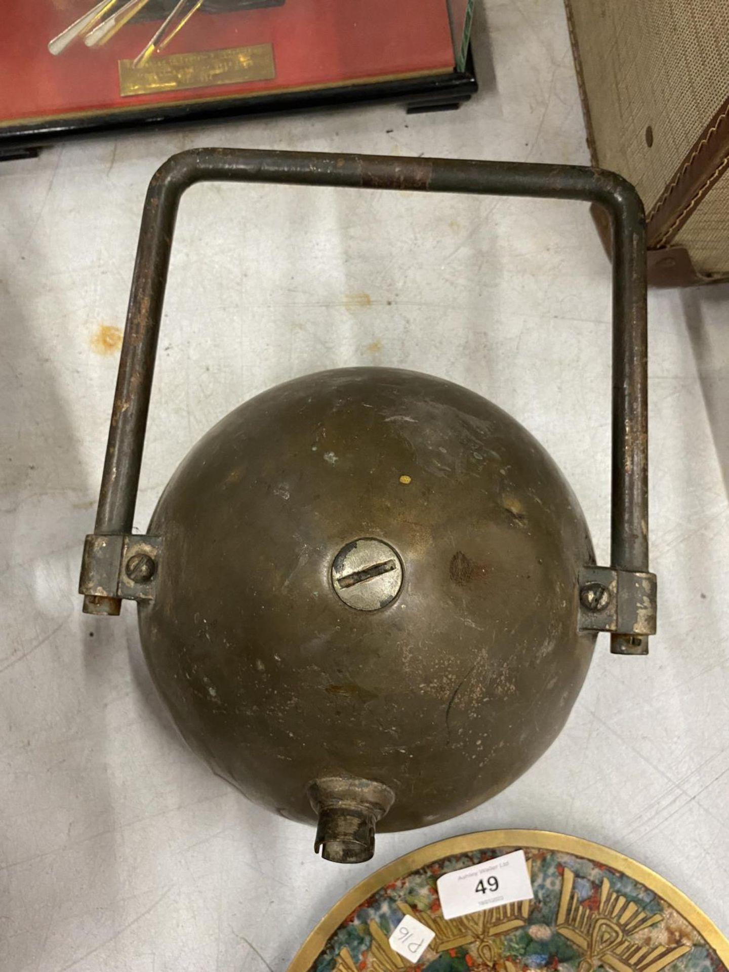 A VINTAGE RAILWAY LAMP ON STAND - Image 2 of 2