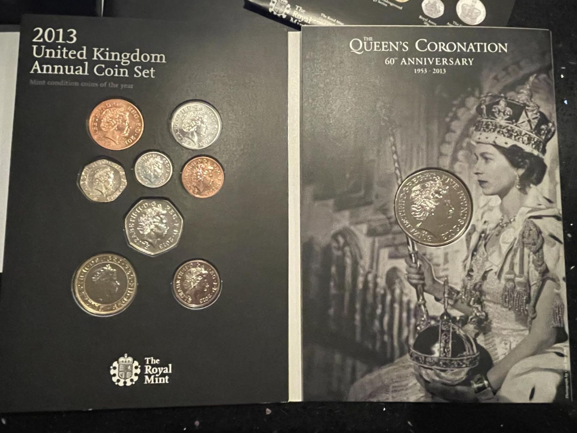 UK , ROYAL MINT , 2013 , ANNUAL COIN SET OF 15 . PRISTINE CONDITION - Image 4 of 5