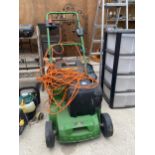 A JOHN DEERE D35RE ELECTRIC LAWN MOWER WITH GRASS BOX