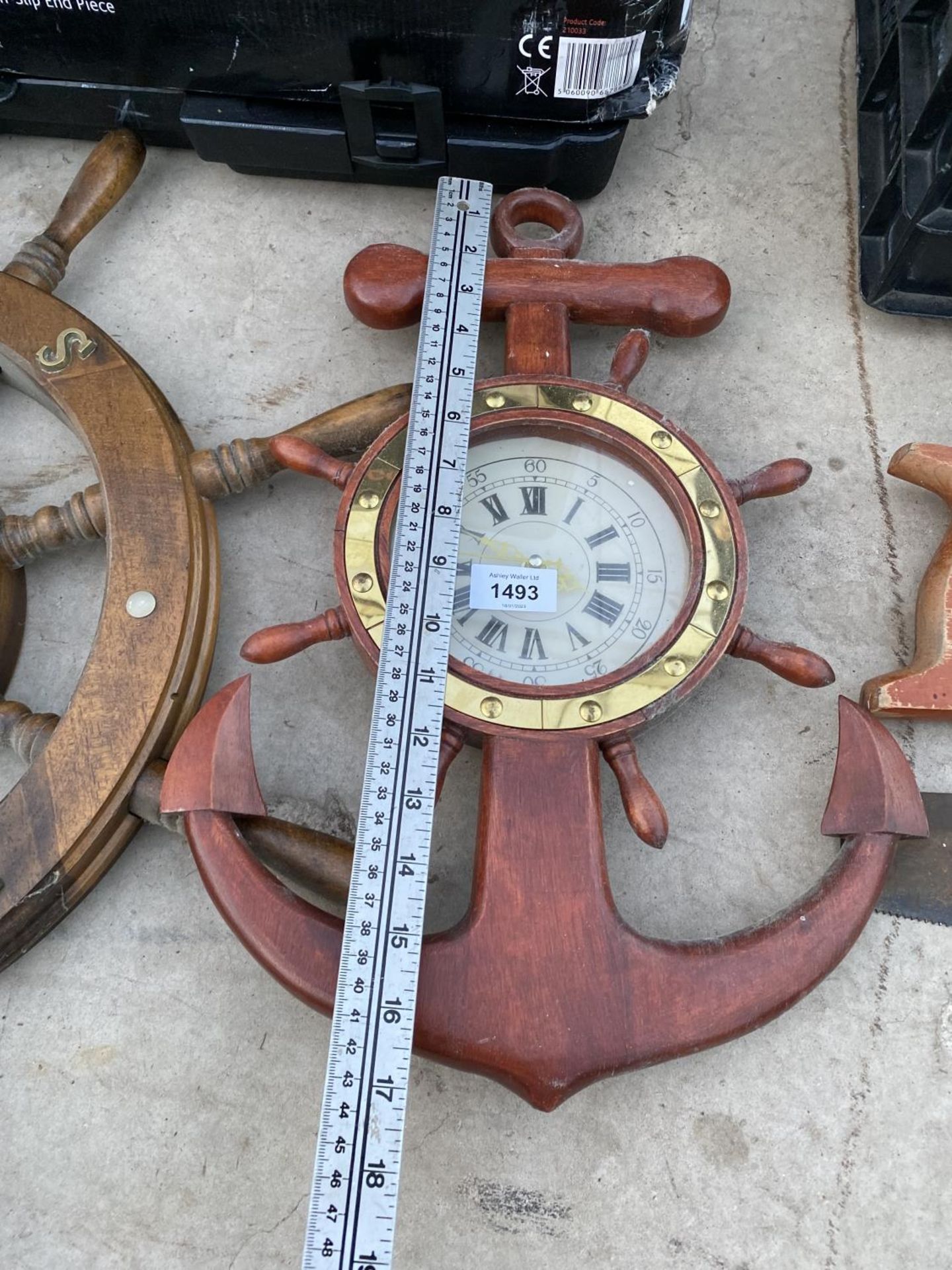 A WOODEN SHIPS WHEEL AND A NAUTICAL CLOCK - Image 3 of 3