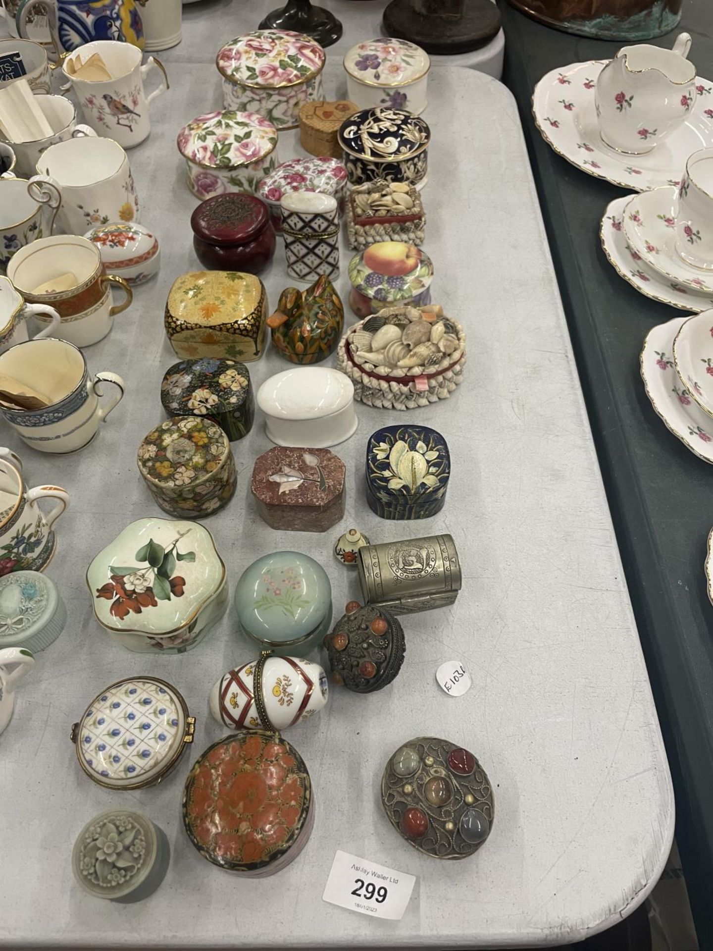 A LARGE COLLECTION OF TRINKET BOXES