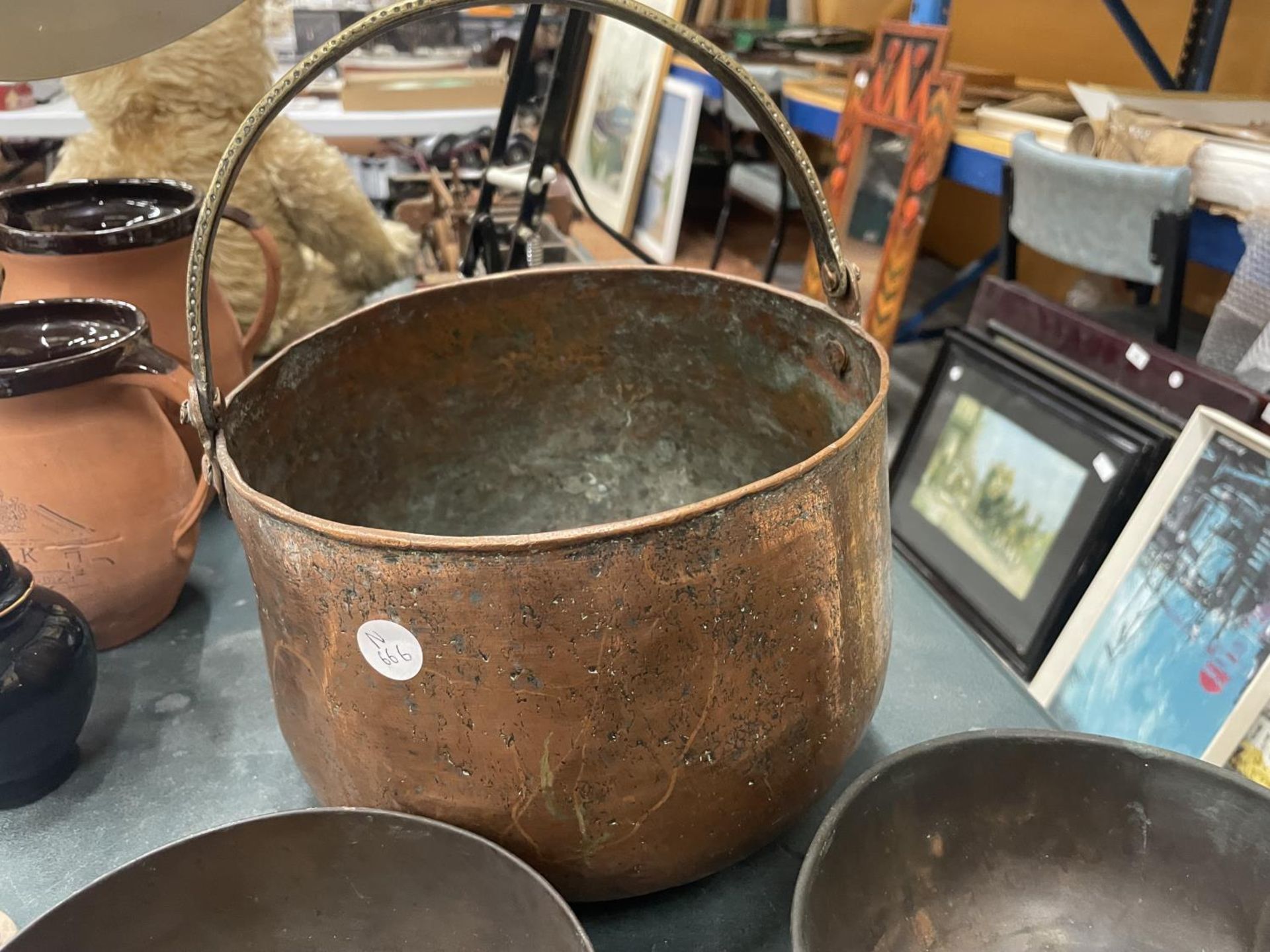 A COPPER RANGE COOKING POT, TWO COPPER DISHES PLUS TWO PEWTER TANKARDS - Image 3 of 3