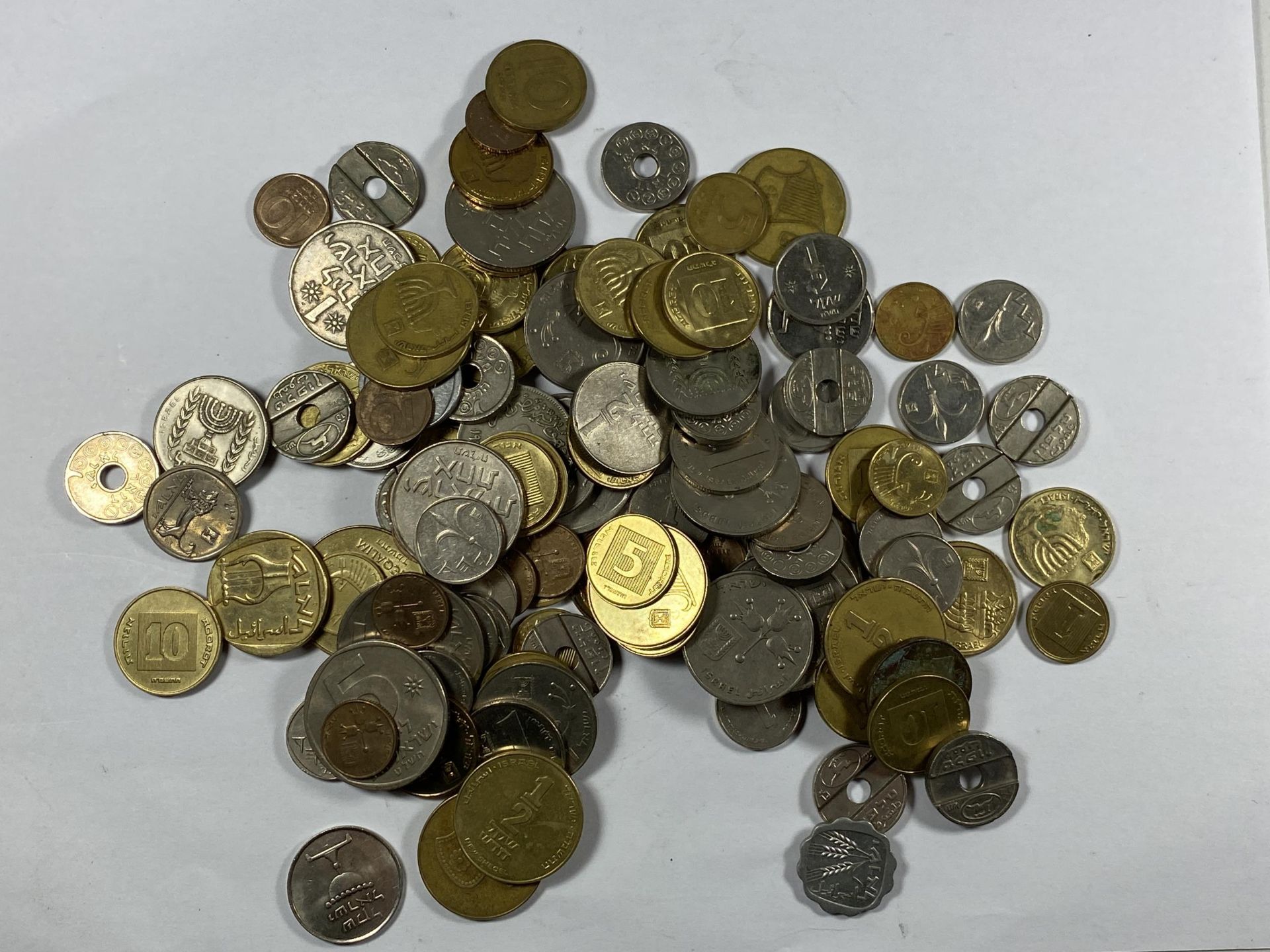A MIXED LOT OF ISRAELI COINS