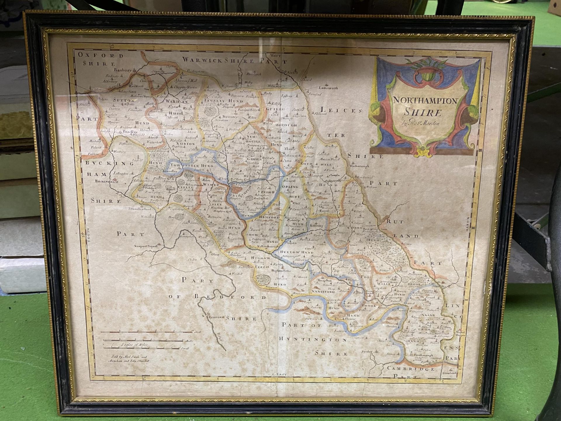 A FRAMED VINTAGE MAP OF NORTHAMPTONSHIRE PLUS TWO MOUNTED UNFRAMED MAPS OF CAPE DE VERDE - Image 4 of 4