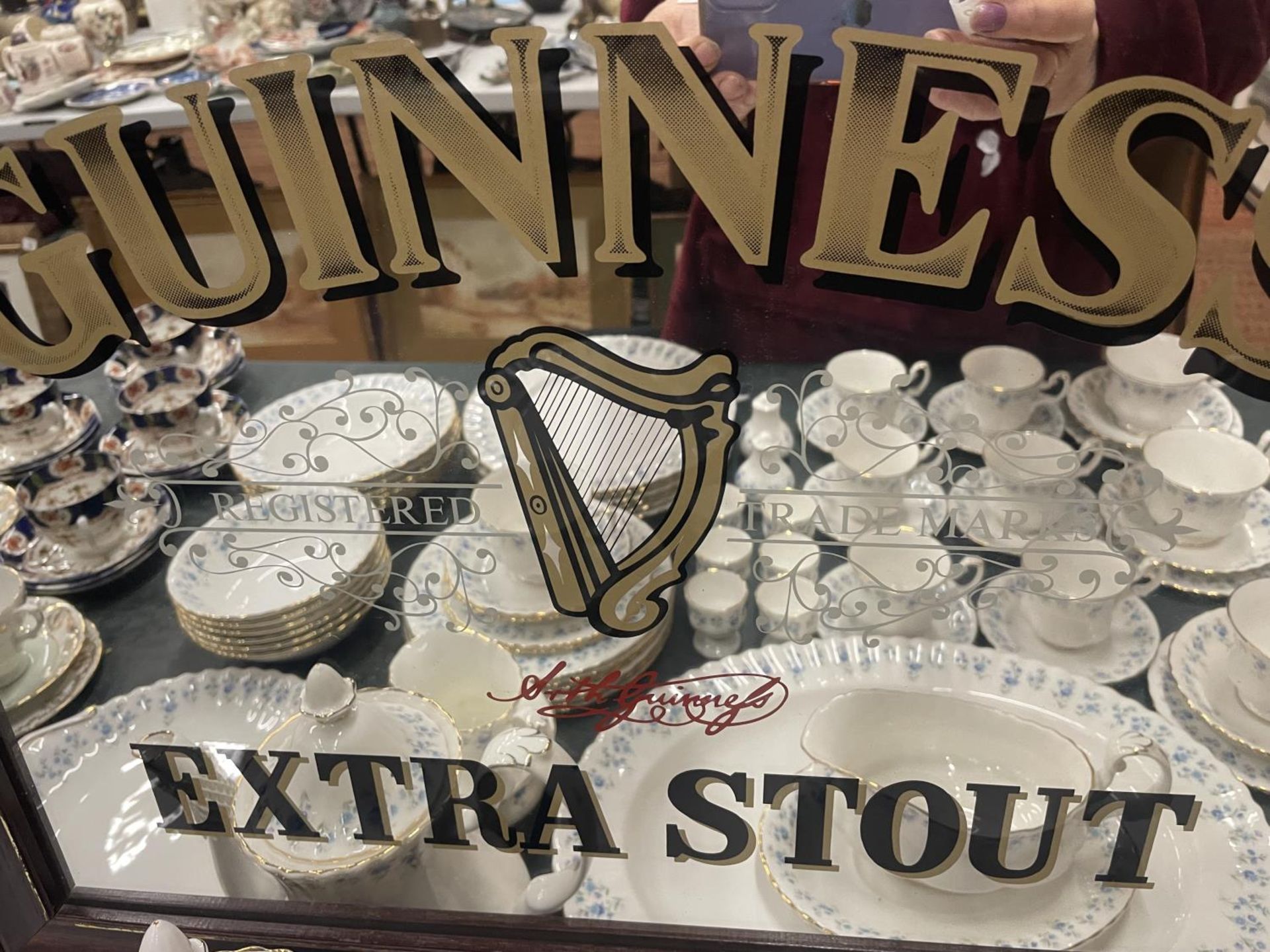 A VINTAGE STYLE 'GUINNESS' MIRROR - Image 2 of 2