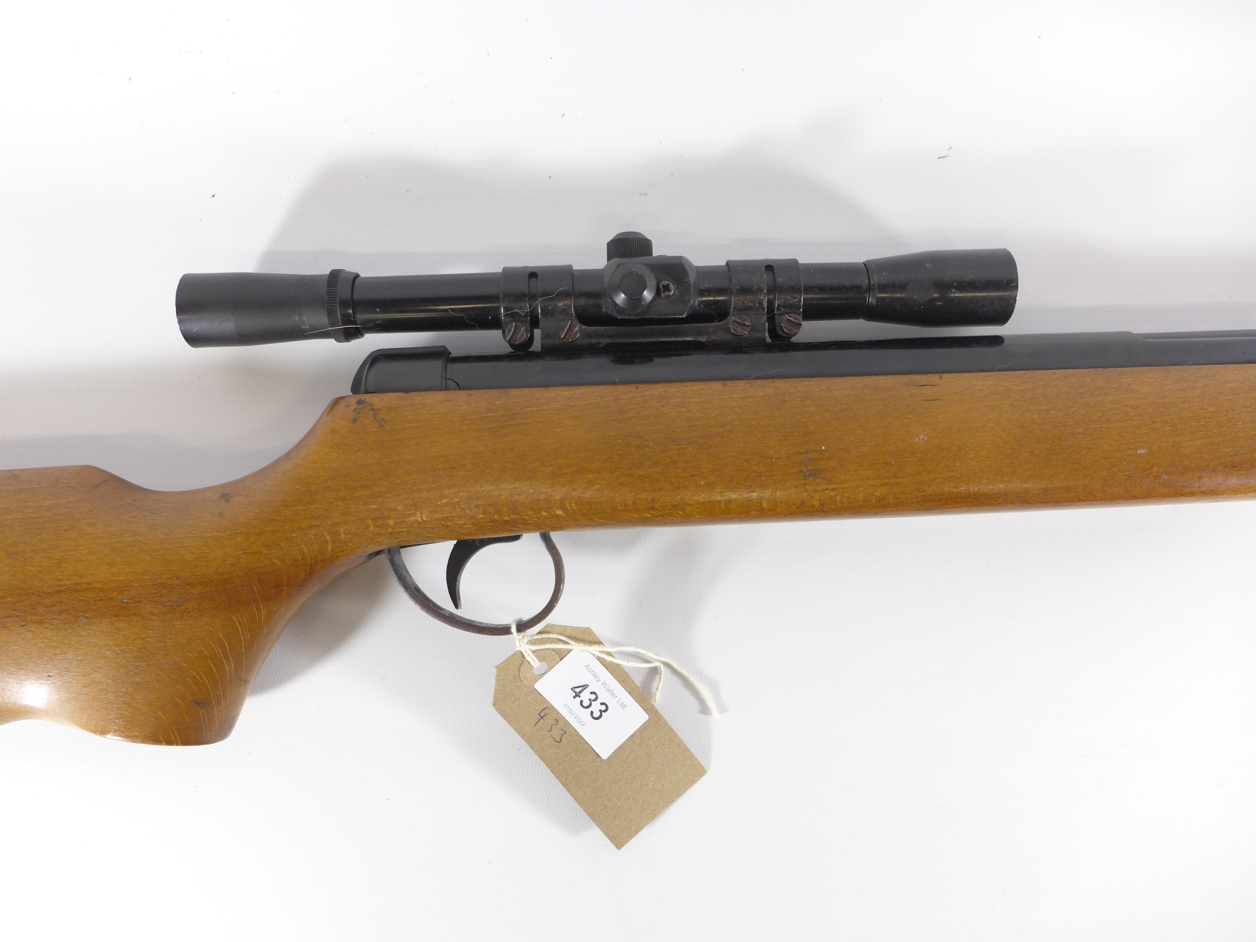 A BSA METEOR .22 CALIBRE AIR RIFLE, 47CM BARREL, WITH TELESCOPIC SIGHTS - Image 2 of 4