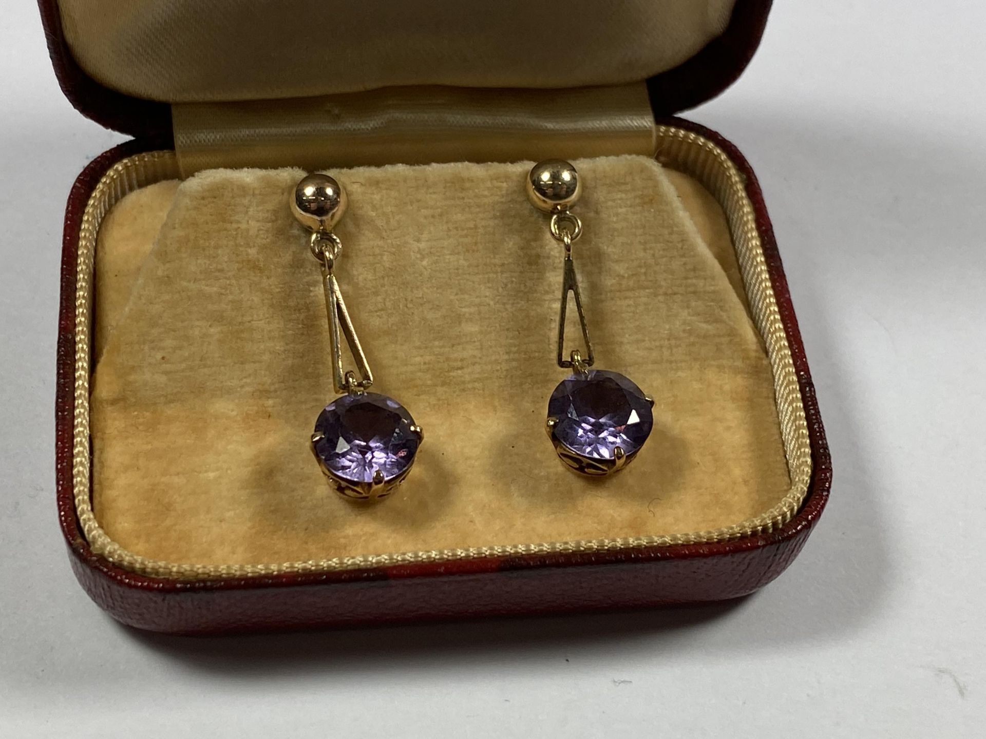 A PAIR OF YELLOW GOLD AND AMETHYST STONE EARRINGS, BOXED - Image 2 of 3