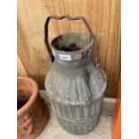 A VINTAGE GALVANISED MILK/WATER CHURN (H:55CM)