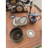 AN ASSORTMENT OF SILVER PLATED ITEMS TO INCLUDE A BASKET, CANDLESTICKS AND A COFFEE POT ETC