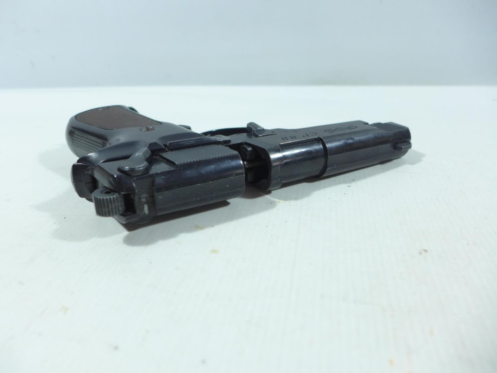 A WALTHER CP88 .177 CALIBRE AIR PISTOL, 10CM BARREL, SERIAL NUMBER A9366982 - Image 3 of 4