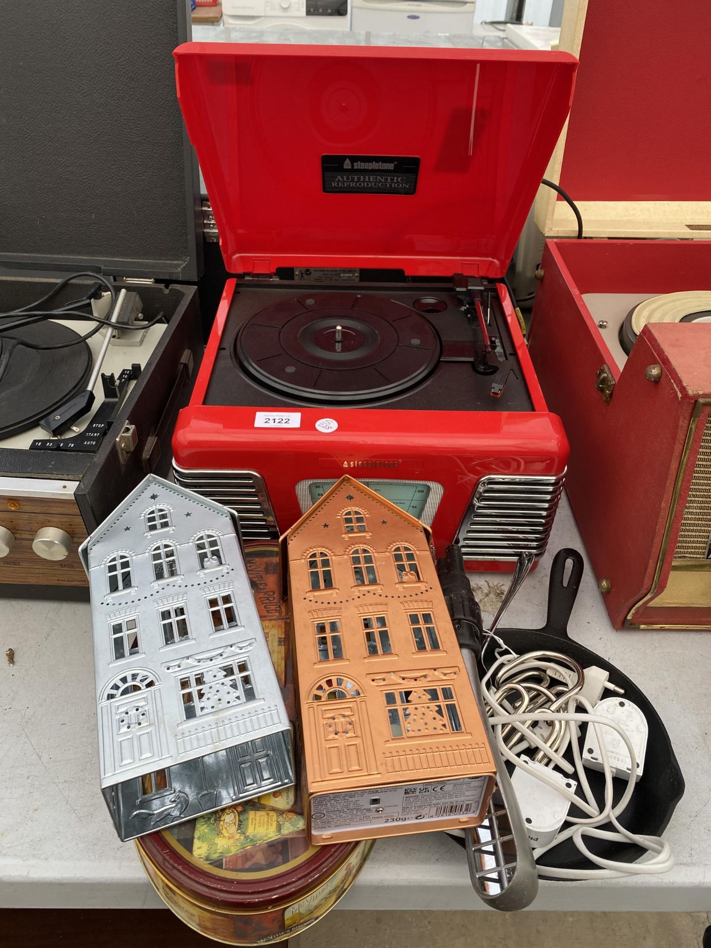 A STEEPLETONE PORTABLE RECORD PLAYER AND AN ASSORTMENT OF ITEMS