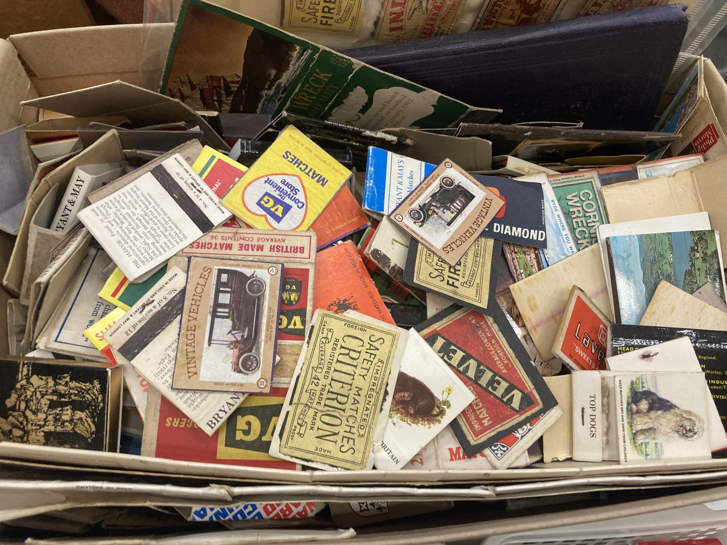 A LARGE QUANTITY OF VINTAGE MATCH BOOKS AND MATCH BOXES - Image 4 of 4