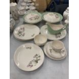 A QUANTITY OF VINTAGE JOHNSON BROS DINNER WARE TO INCLUDE SERVING TUREENS, PLATES, A SAUCE BOAT