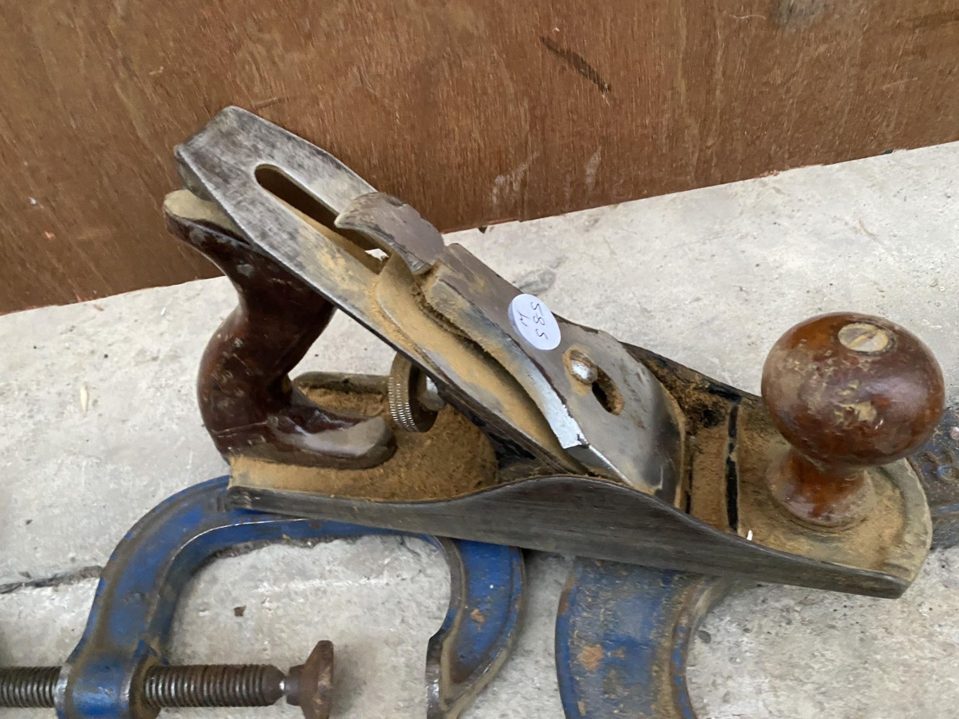 AN ASSORTMENT OF G CLAMPS AND A WOOD PLANE ETC - Image 4 of 4