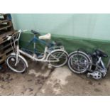 AN ASSORTMENT OF BIKE ITEMS TO INCLUDE A RACING BIKE FRAME AND A FOLDING LADIES BIKE ETC