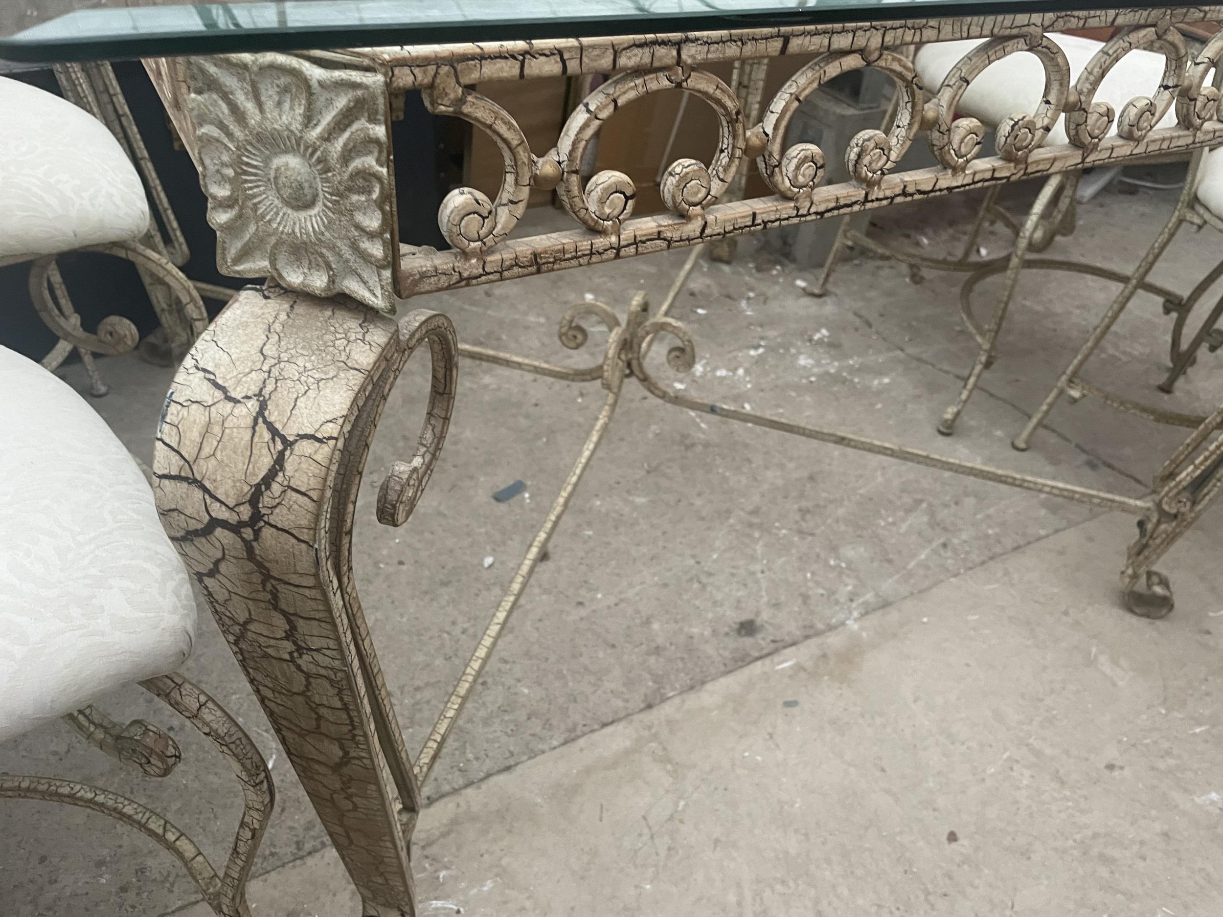 A METALWARE FRAMED GLASS TOP DINING TABLE WITH CRACKLE WARE DECORATION, FOUR MATCHING CHAIRS AND A - Image 9 of 12