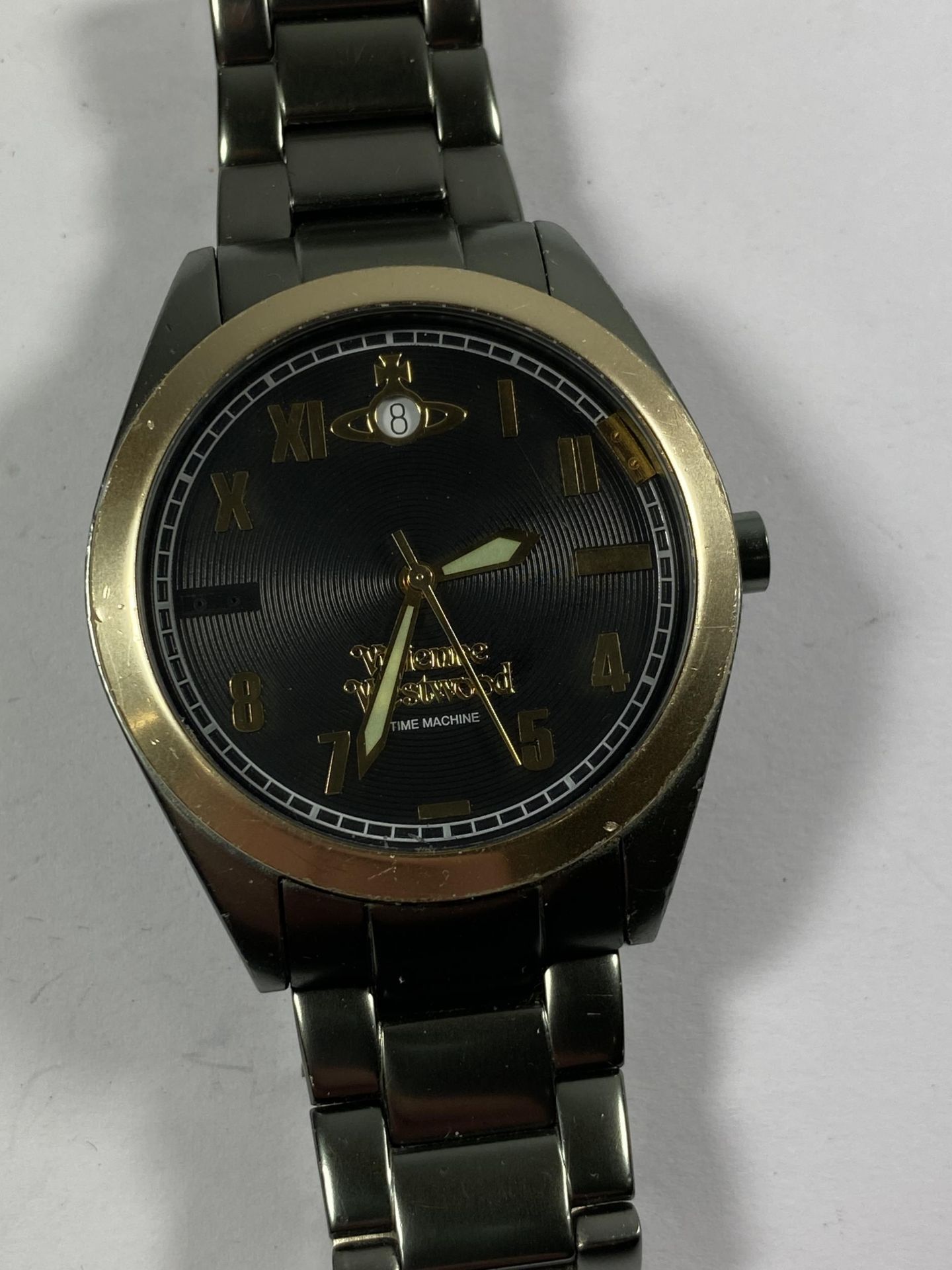 A VIVIENNE WESTWOOD WATCH - Image 2 of 3
