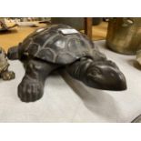 AN UNUSUAL VICTORIAN METAL SPITTOON MODELLED AS A TORTOISE, LENGTH 32CM