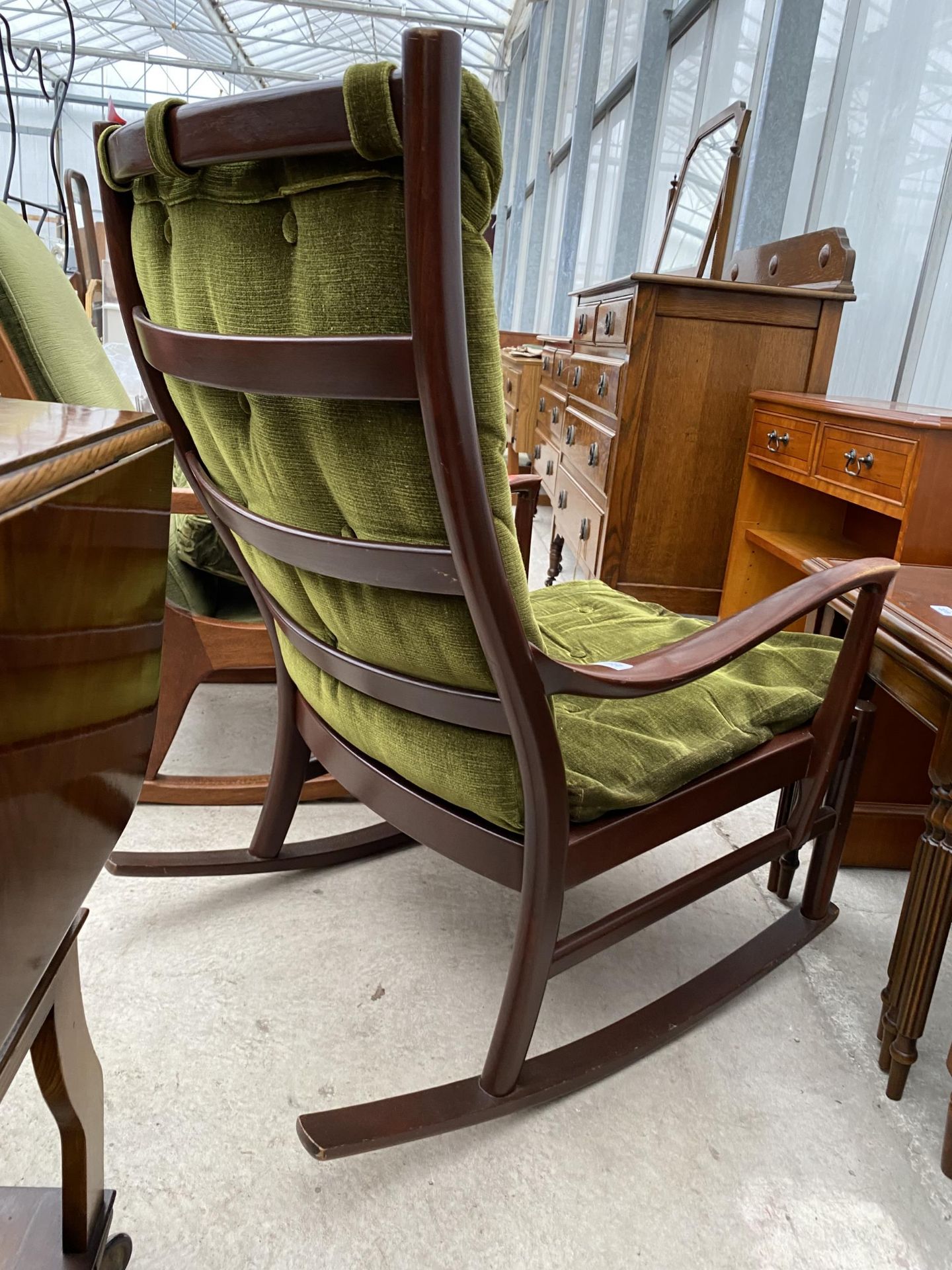 A PARKER KNOLL ROCKING CHAIR - Image 5 of 5