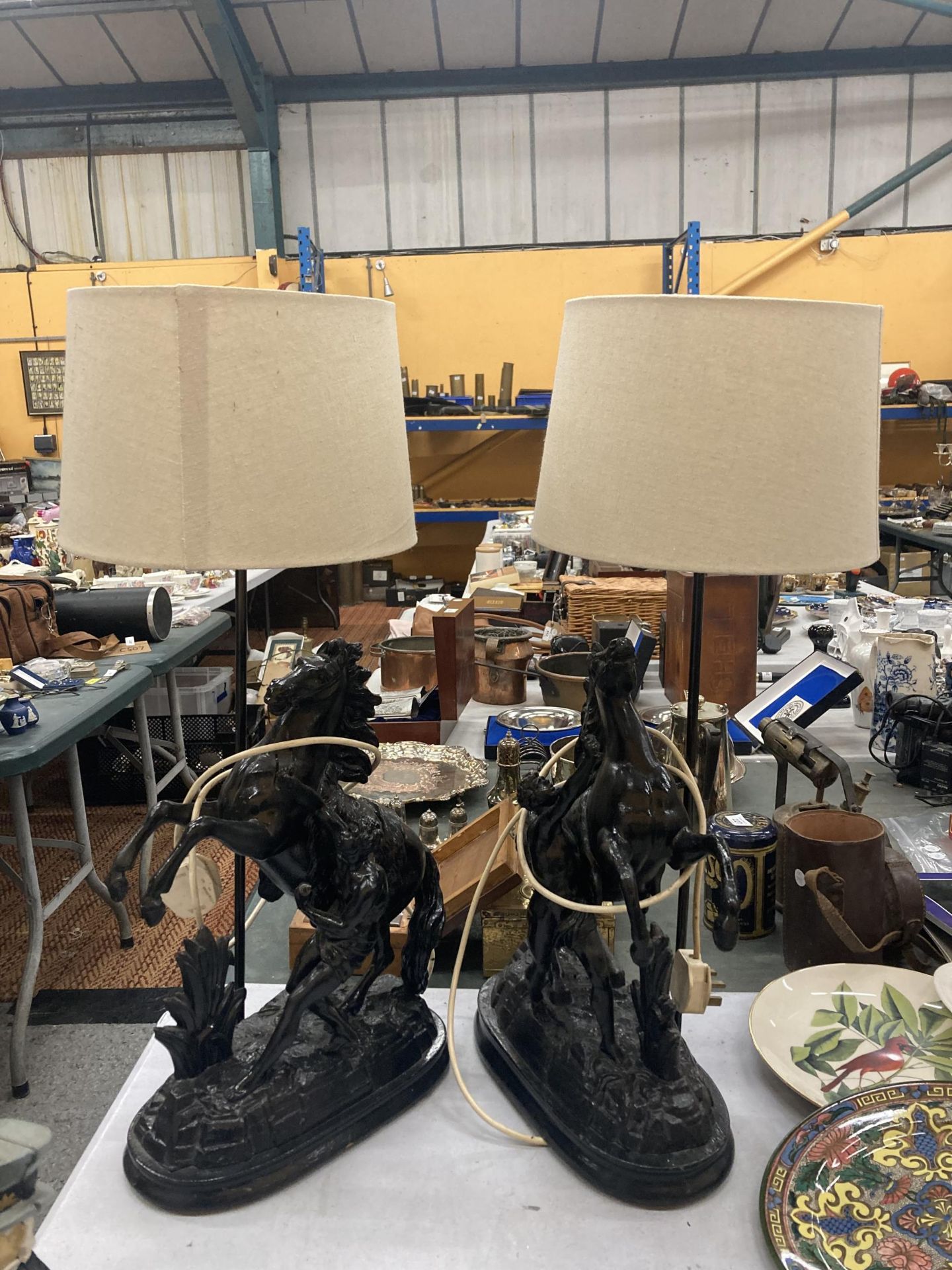 A LARGE PAIR OF MARLEY HORSE TABLE LAMPS WITH SHADES
