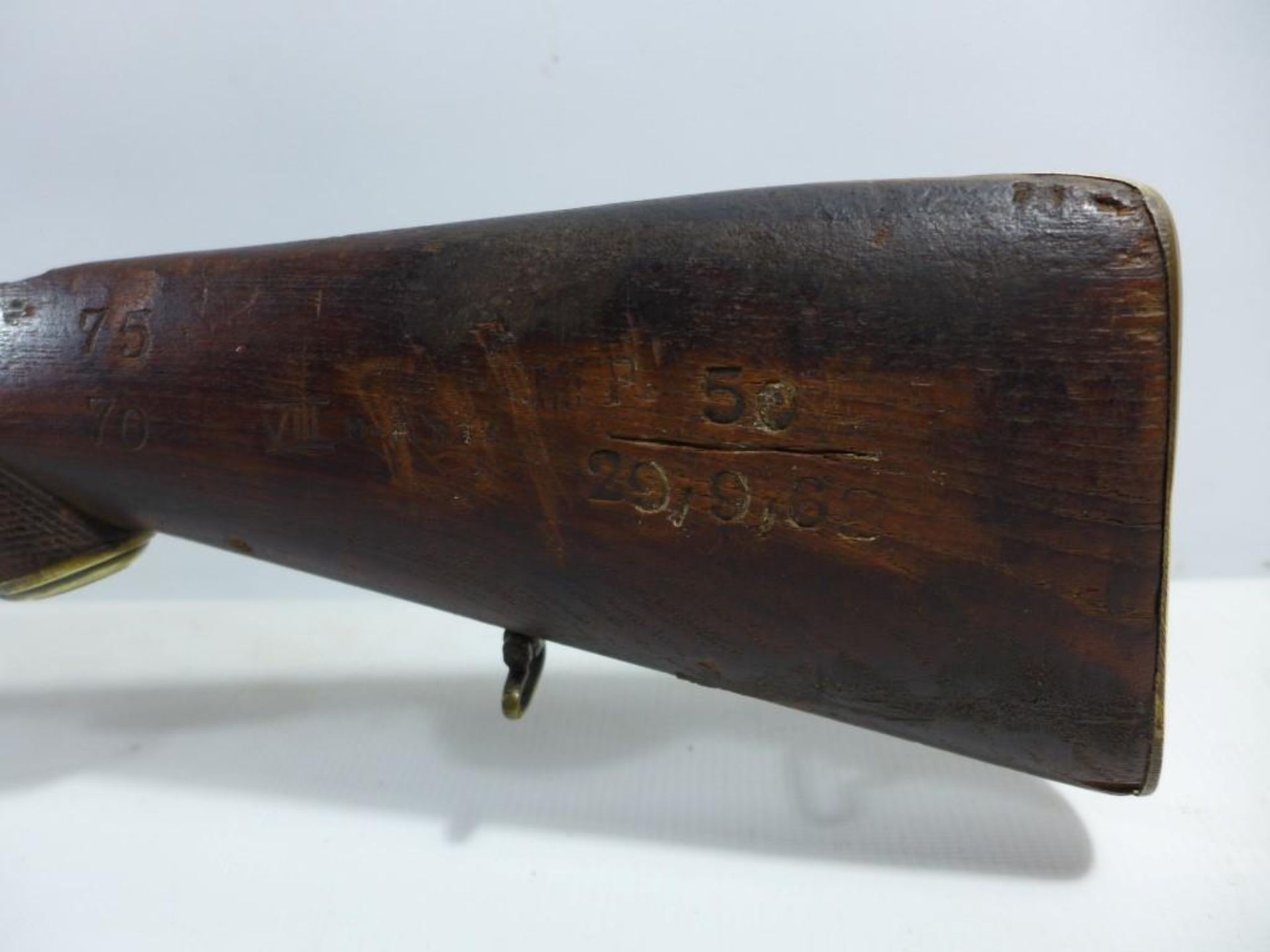 A MID 19TH CENTURY 16 BORE MUZZLE LOADING SINGLE BARREL PERCUSSION CAP SHOTGUN, 78CM BARREL - Image 3 of 8