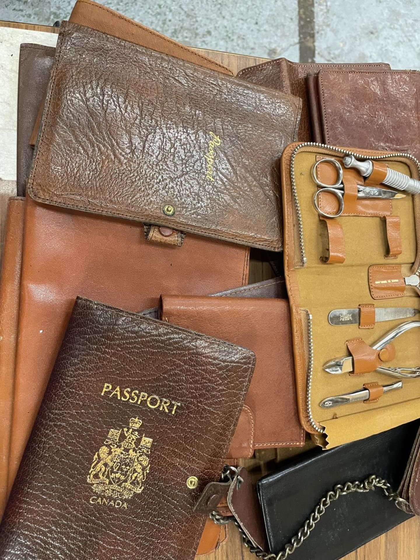 A QUANTITY OF LEATHER PURSES, WALLETS, PASSPORT HOLDERS, ETC., - Image 2 of 5