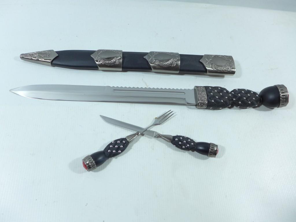 A SCOTTISH DIRK AND SCABBARD, KNIFE AND FORK, 29CM BLADE