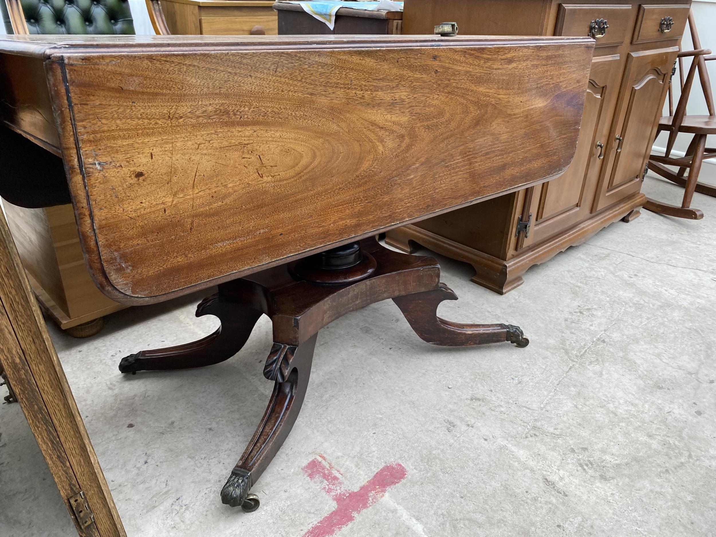 A 19TH CENTURY MAHOGANY DROP-LEAF PEDESTAL TABLE WITH SINGLE DRAWER, 41" SQUARE OPENED - Image 2 of 3