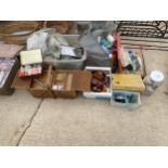 A LARGE ASSORTMENT OF SEWING ITEMS TO INCLUDE THREAD, A SEWING WORK BOX AND BUTTONS ETC