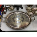 A GOOD QUALITY EPNS SILVER PLATED TWIN HANDLED DRINKS TRAY, LENGTH 62CM