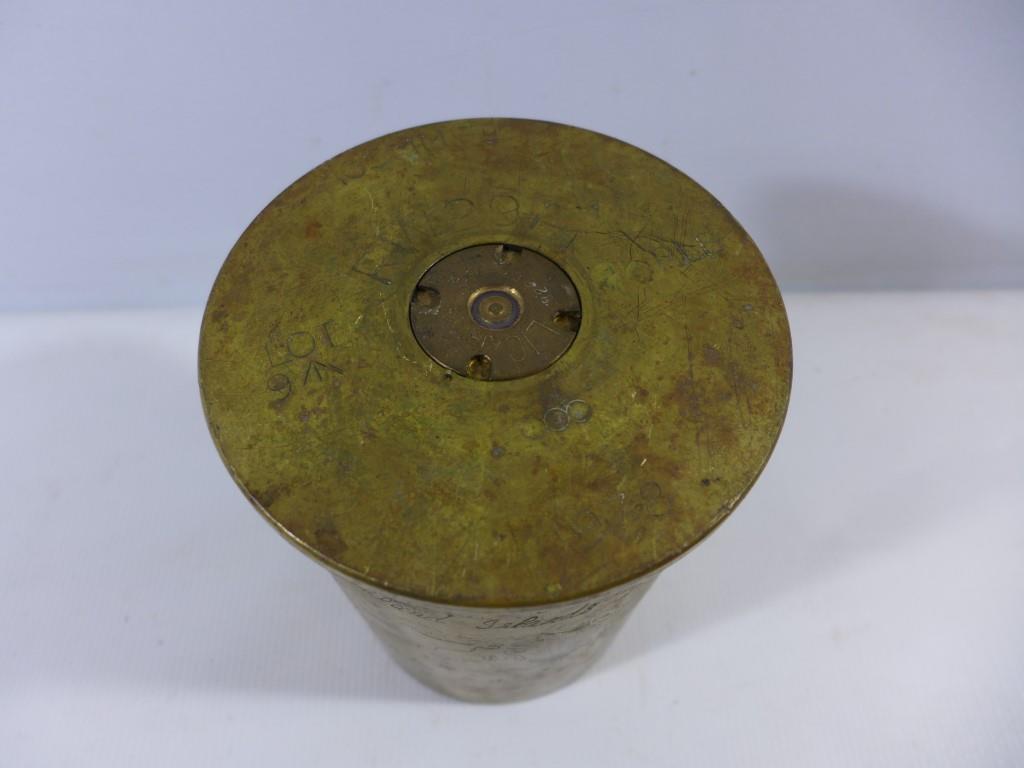 A FALKLAND ISLANDS 105MM SHELL CASE DATED 1978, THE 17CM HIGH SHELL CASE WITH INSCRIPTION 'PTE NASIR - Image 6 of 6