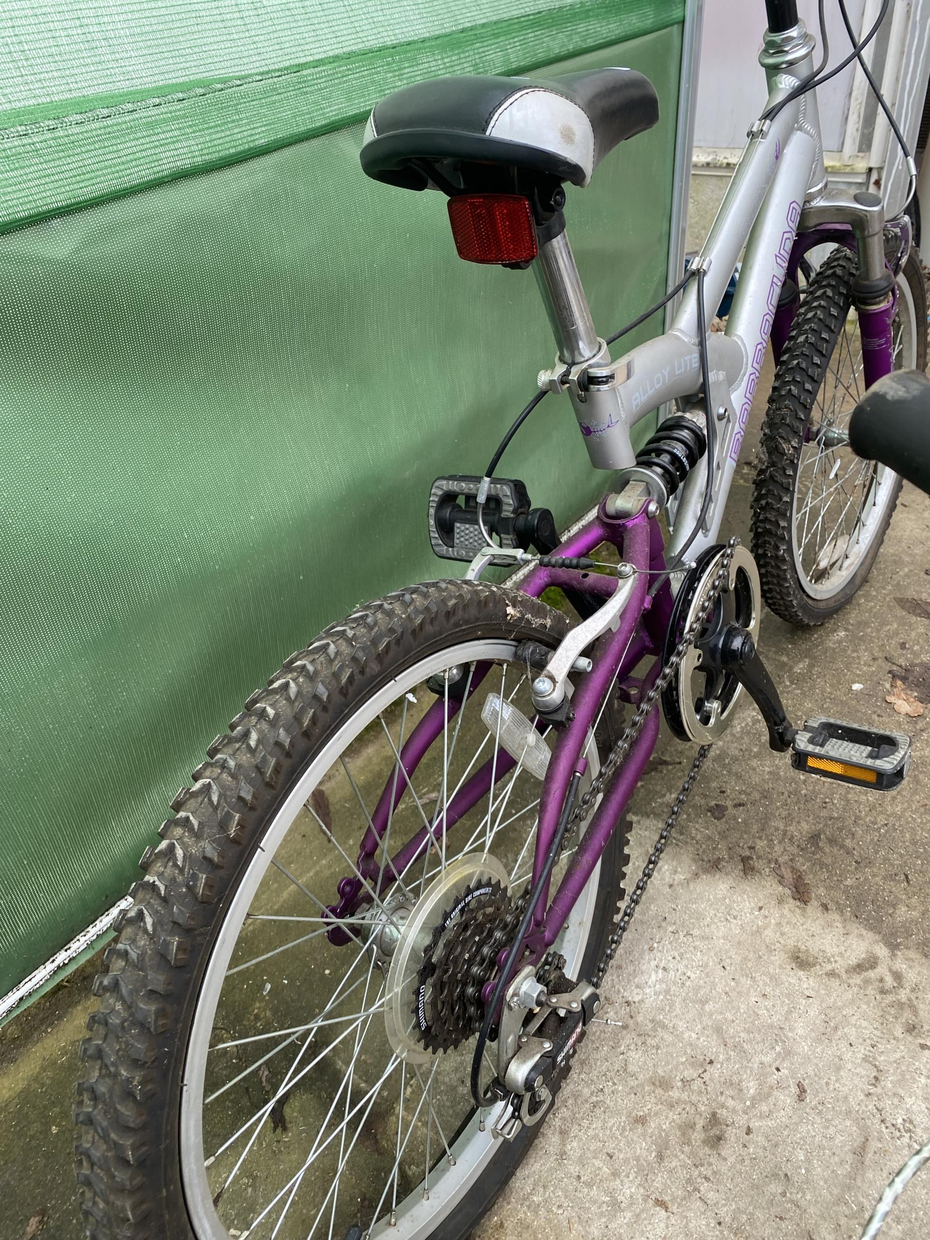 A CHILDS BARRACUDA BIKE AND AFURTHER CHIDS BIKE LACKING HANDLEBARS - Image 4 of 6