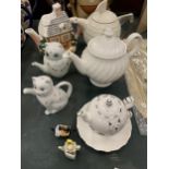 A COLLECTION OF TEAPOTS TO INCLUDE A TONY WOOD GOLF TEAPOT, CAT AND OWL THEMED, A VICKY PRICE CAT