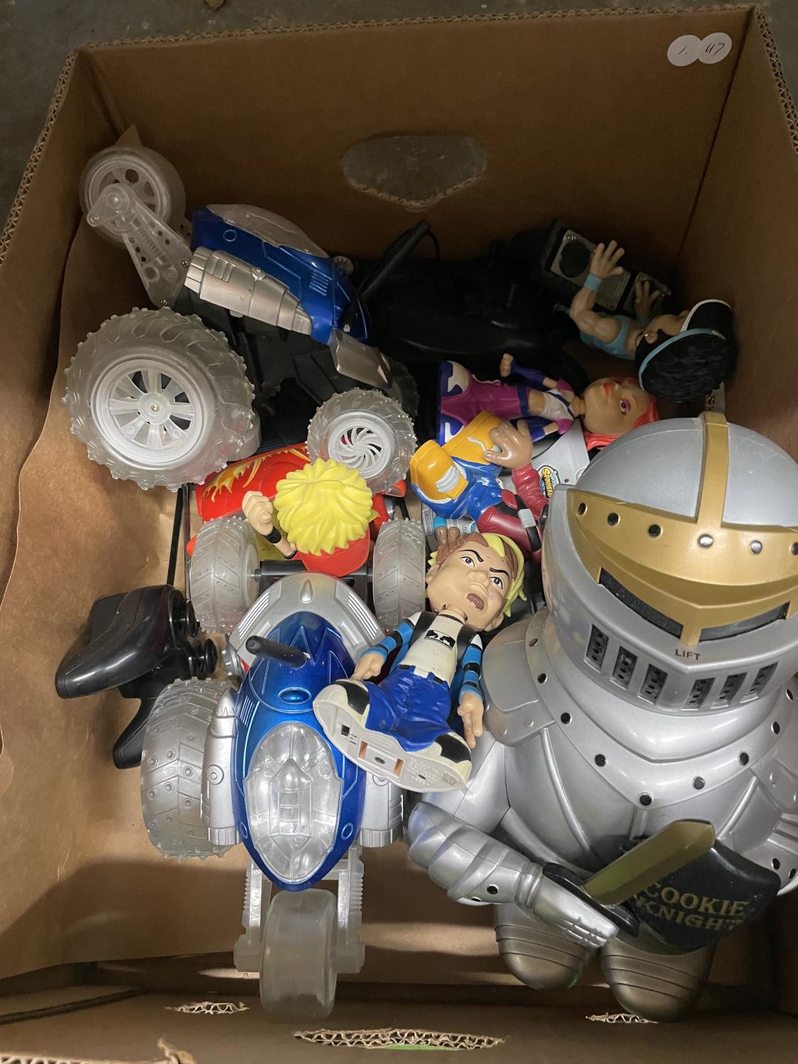 A BOX OF MIXED REMOTE CONTROL CARS ETC