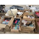AN ASSORTMENT OF HOUSEHOLD CLEARANCE ITEMS TO INCLUDE CERAMICS AND BOOKS ETC
