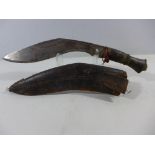 A KUKRI KNIFE AND SCABBARD, 30CM BLADE