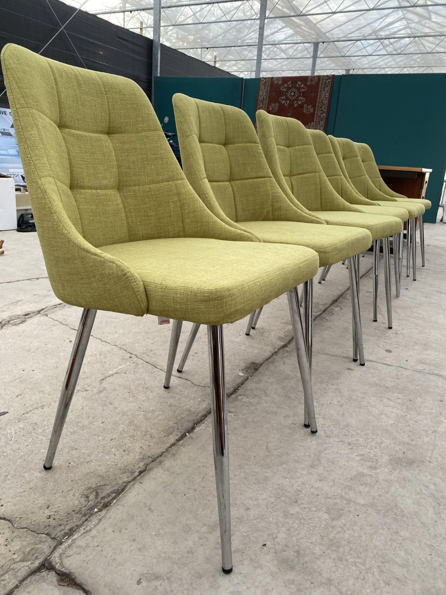 A SET OF SIX GREEN FABRIC 'SHANGHAI' CHAIRS ON POLISHED CHROME LEGS - Image 2 of 4