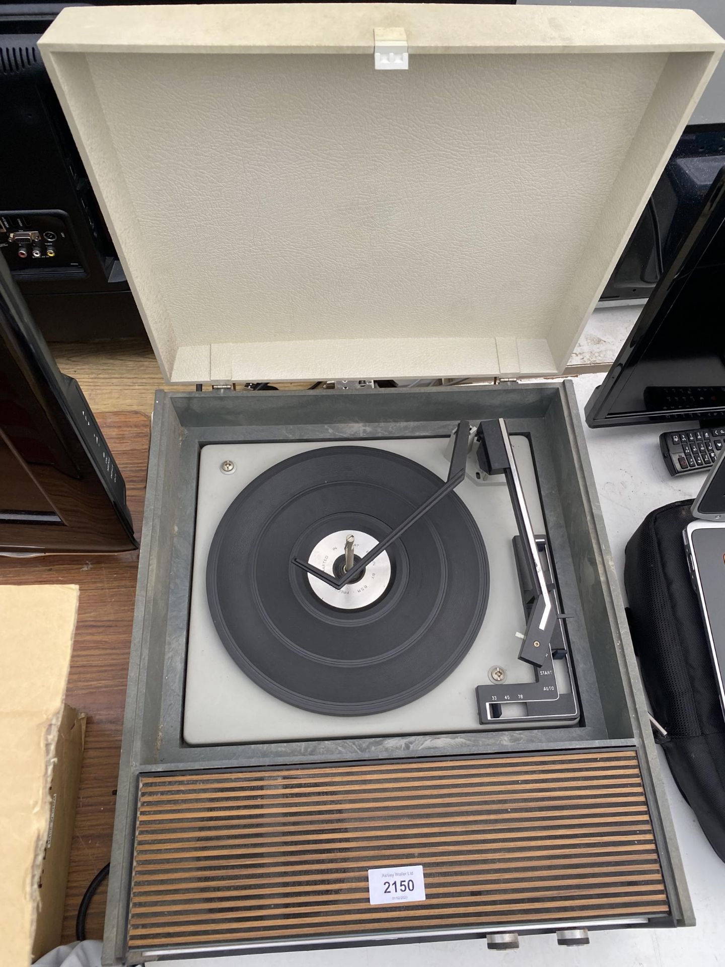 A FIDELITY HF43 RECORD PLAYER - Image 2 of 2