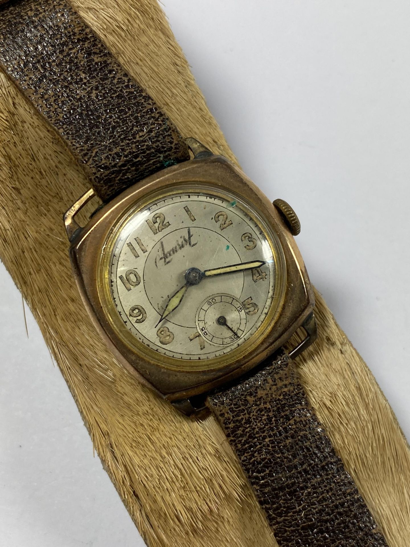 A 1940'S ACCURIST 9CT YELLOW GOLD CASED WATCH - Image 2 of 4