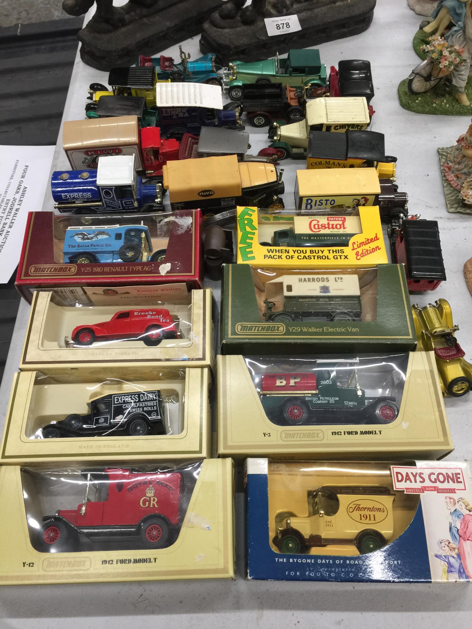 A QUANTITY OF LLEDO AND MATCHBOX DIE-CAST VEHICLES SOME IN BOXES TO INCLUDE ADVERTISING VANS AND