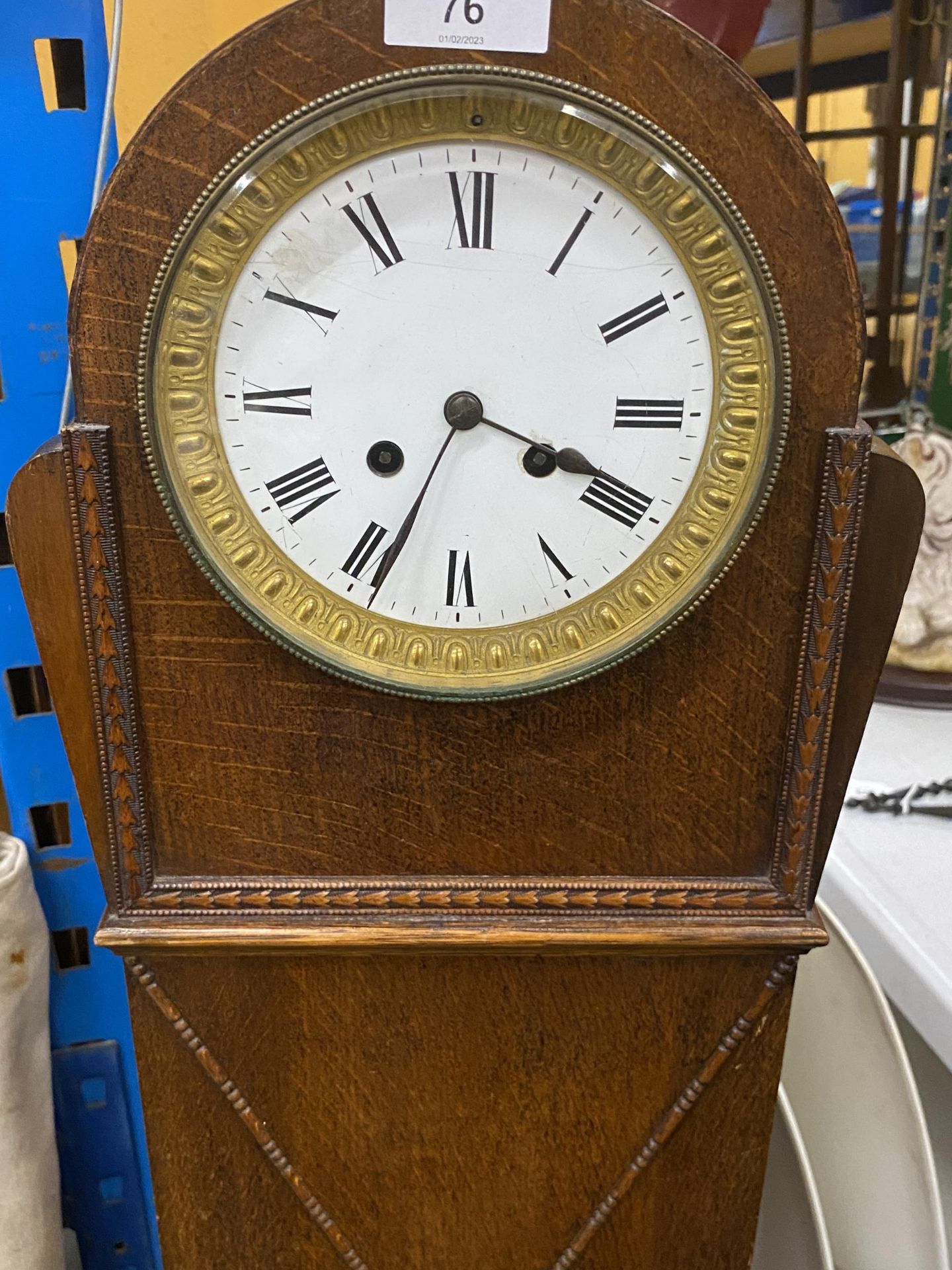 A VINTAGE OAK CASED GRANDAUGHTER CLOCK, HEIGHT 130CM - Image 2 of 3