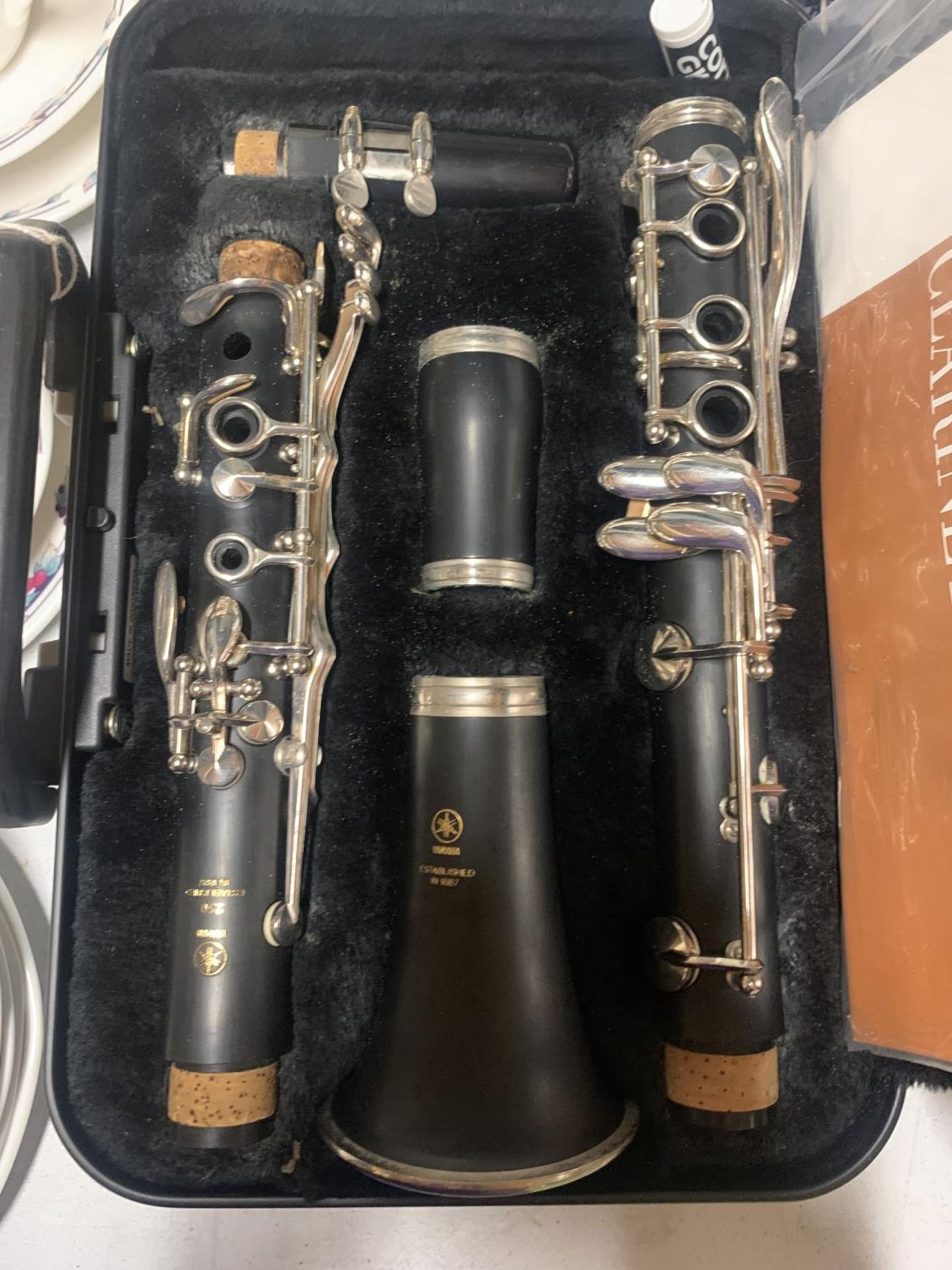 A YAMAHA CLARINET IN CARRY CASE - Image 2 of 4