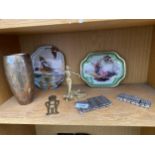 AN ASSORTMENT OF ITEMS TO INCLUDE TRAYS, A VASE AND BRASS FIGURES ETC