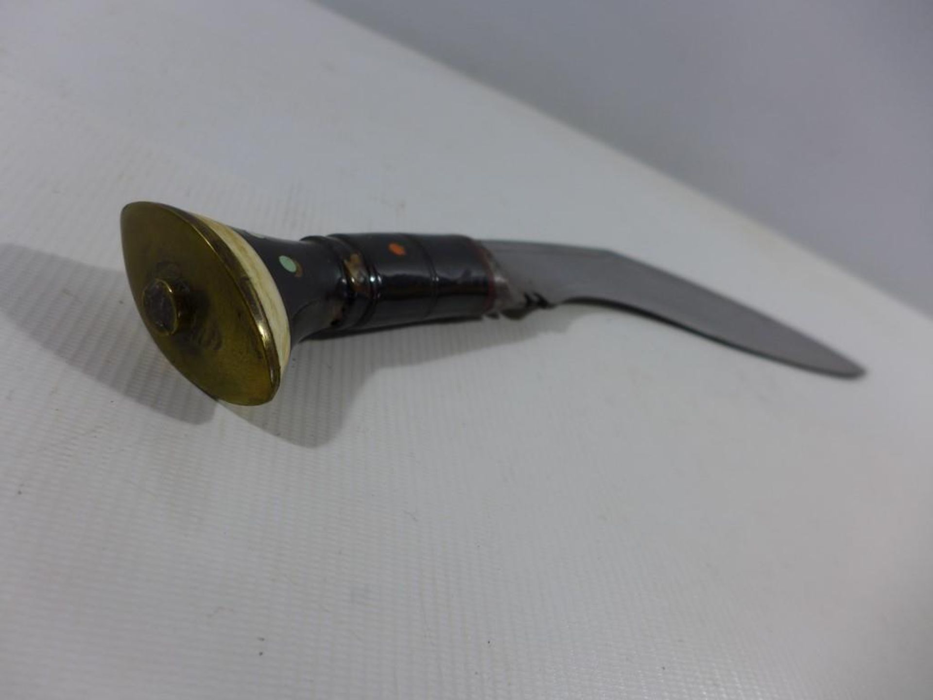A KUKRI KNIFE, 32CM BLADE - Image 3 of 3